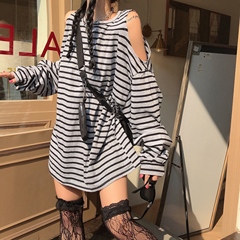 New early spring Korean Guima girl casual off shoulder stripe fashion loose T-shirt