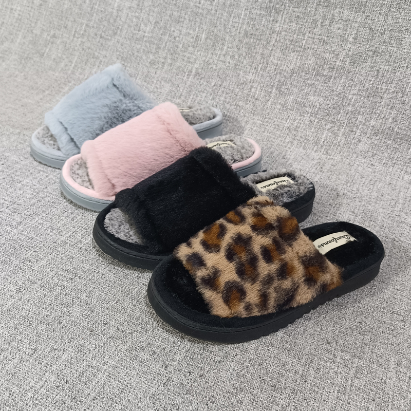 外贸冬季毛毛室内外拖鞋大码女鞋防滑踩屎感一字拖棉拖鞋 F4269