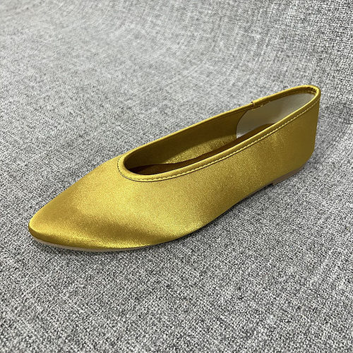 外贸原单春季浅口尖头日常百搭平跟舒适单鞋平底大码女鞋 T4186