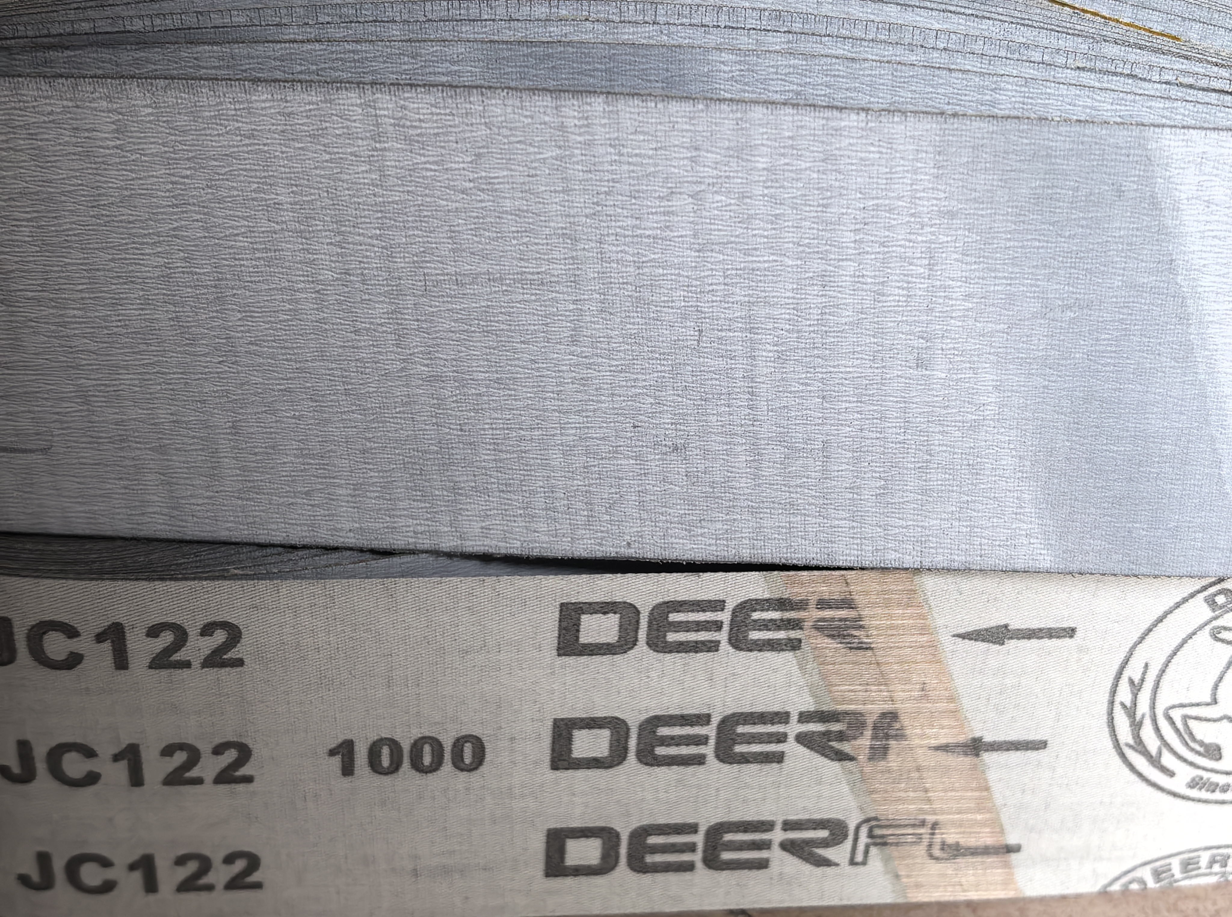 韩国进口砂带JC122打磨抛光五金配件干砂白色软砂带400#600#1000#