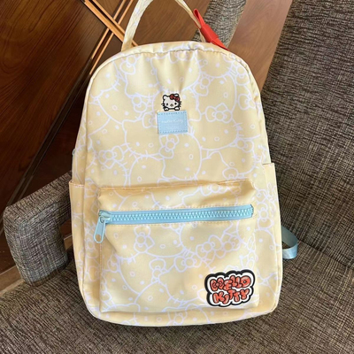 Hellokitty双肩包女2024新款可爱小众背包女初中高中学生印花书包