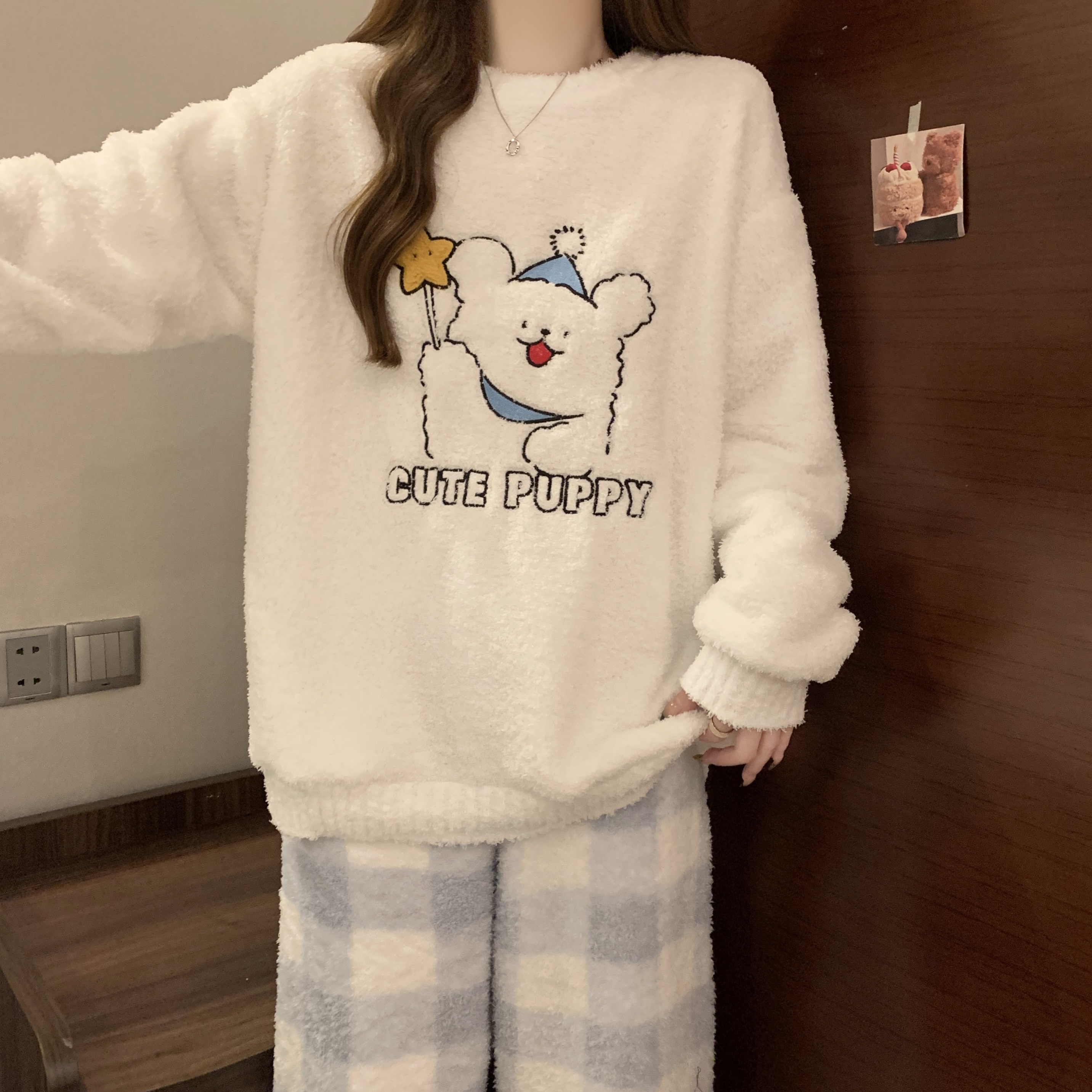 2025年半边绒冬季新款珊瑚绒睡衣