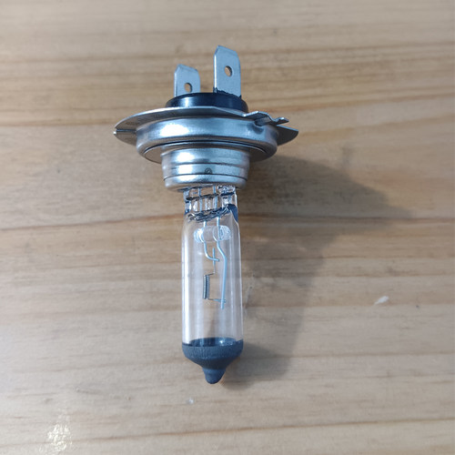 五菱宝骏近光灯泡H712V55W