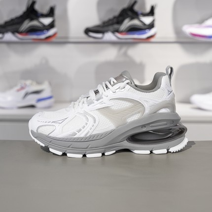 李宁休闲鞋2024冬季新款PROJECT* C+女子时尚经典运动鞋AGCU174