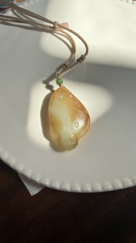 楼兰璞钰新疆和田玉糖白玉吊坠挂件玉石吊坠玉佩玉坠且末料有余