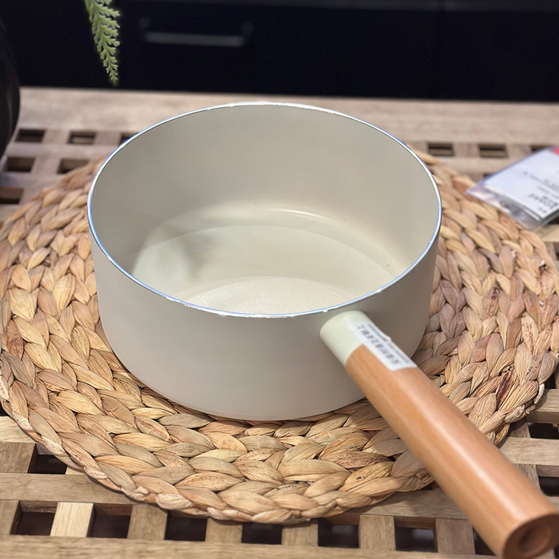 加深20cm奶锅大号热奶煮面单柄汤锅平底不粘锅电磁炉燃气专用白锅