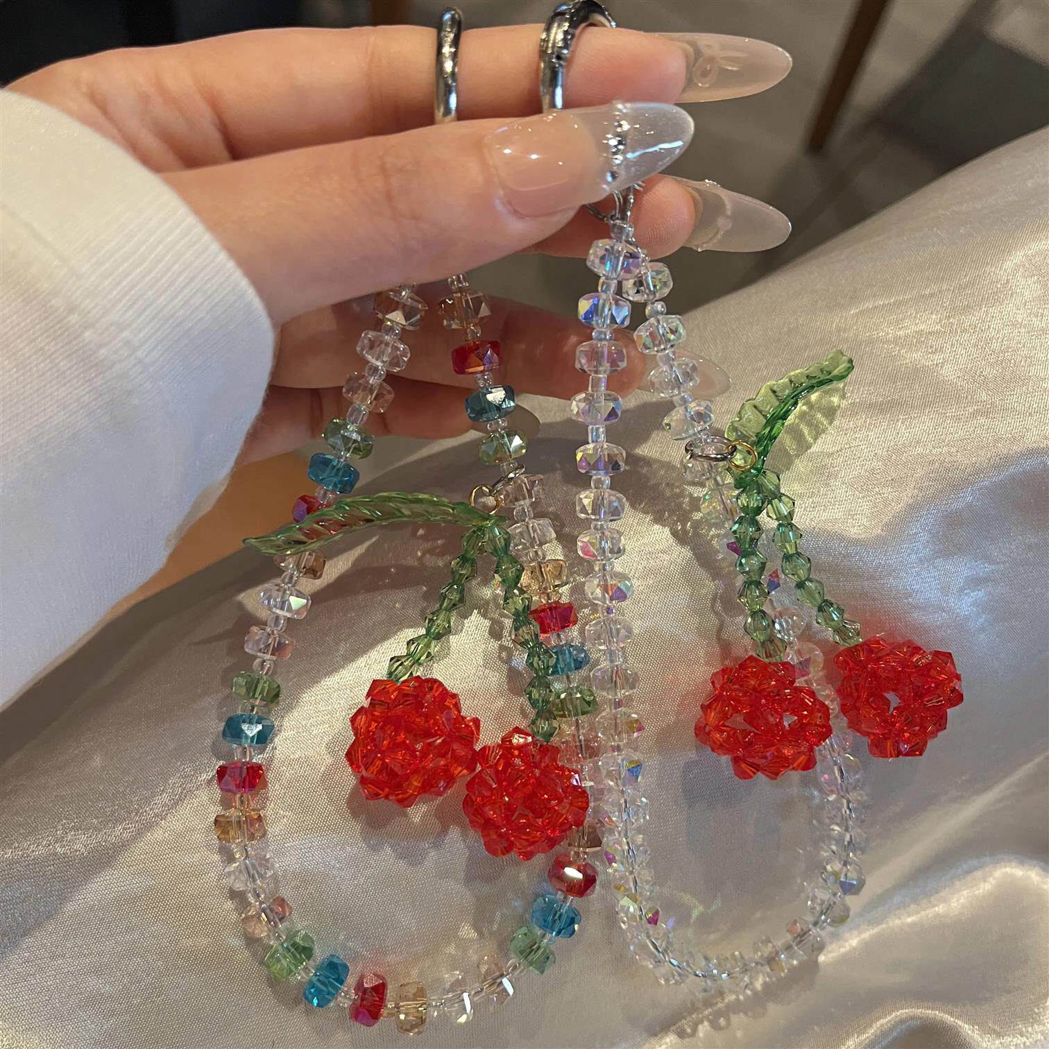 苹果ins风水晶串珠樱桃链挂件小众壳挂件串珠手链挂饰