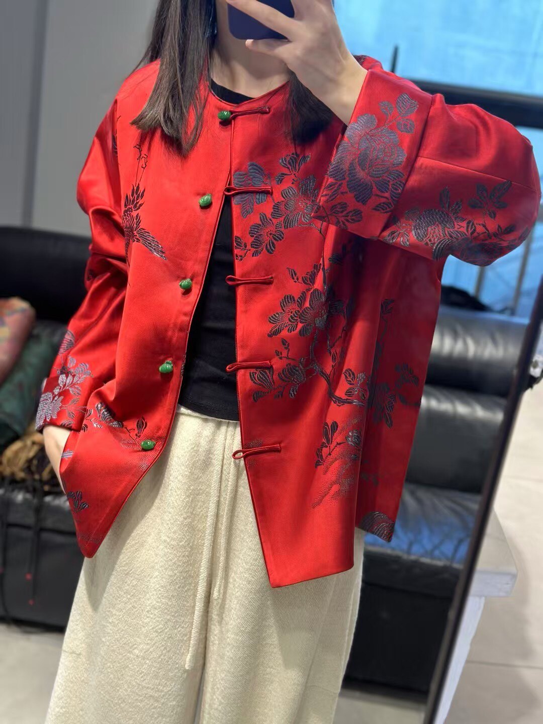 新年穿搭2025早春新款新中式国风重要场合红色盘扣印花短款外套女