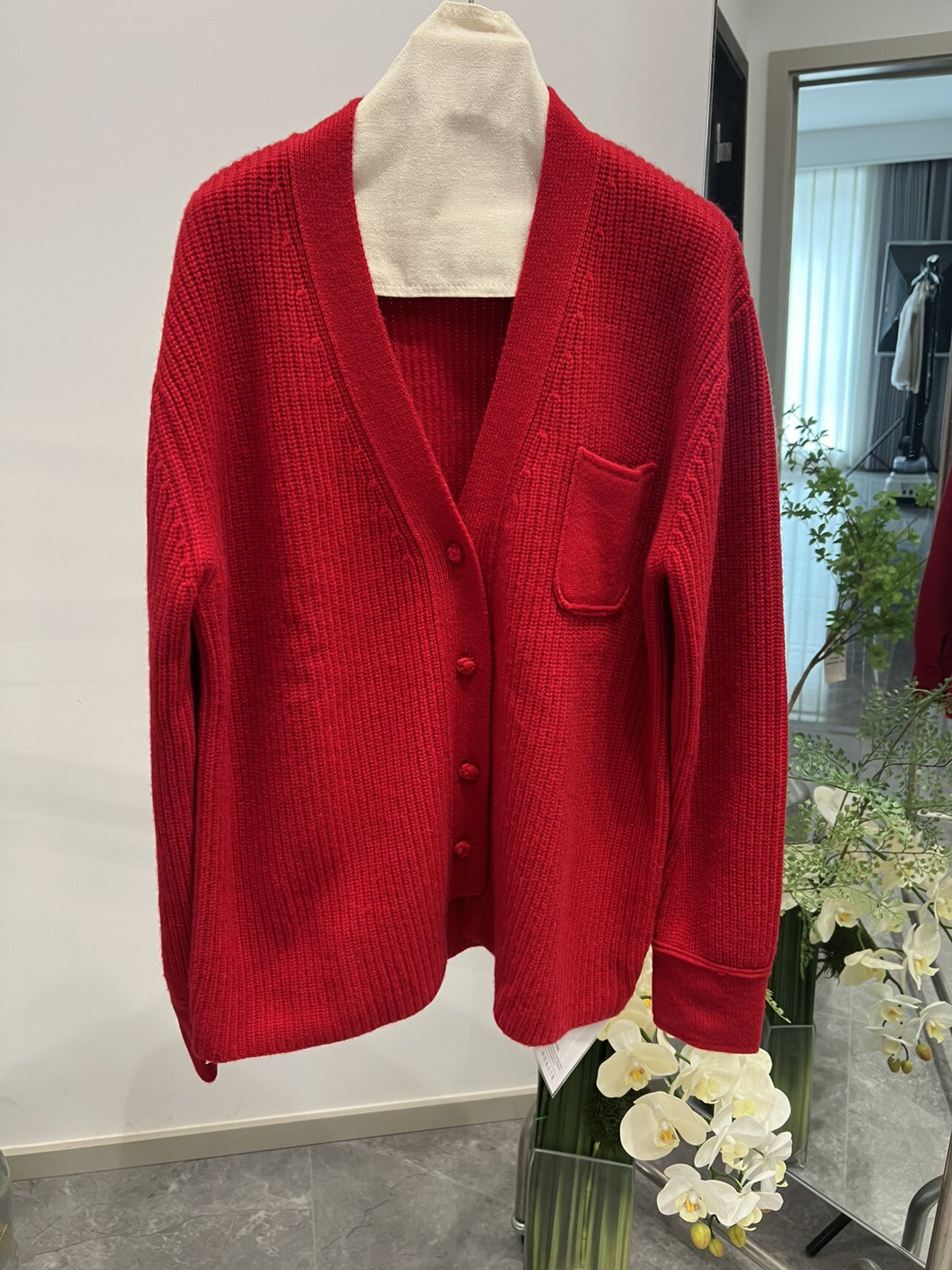 高品100%山羊绒高级感时尚V领针织外套女宽松洋气别致针织开衫潮