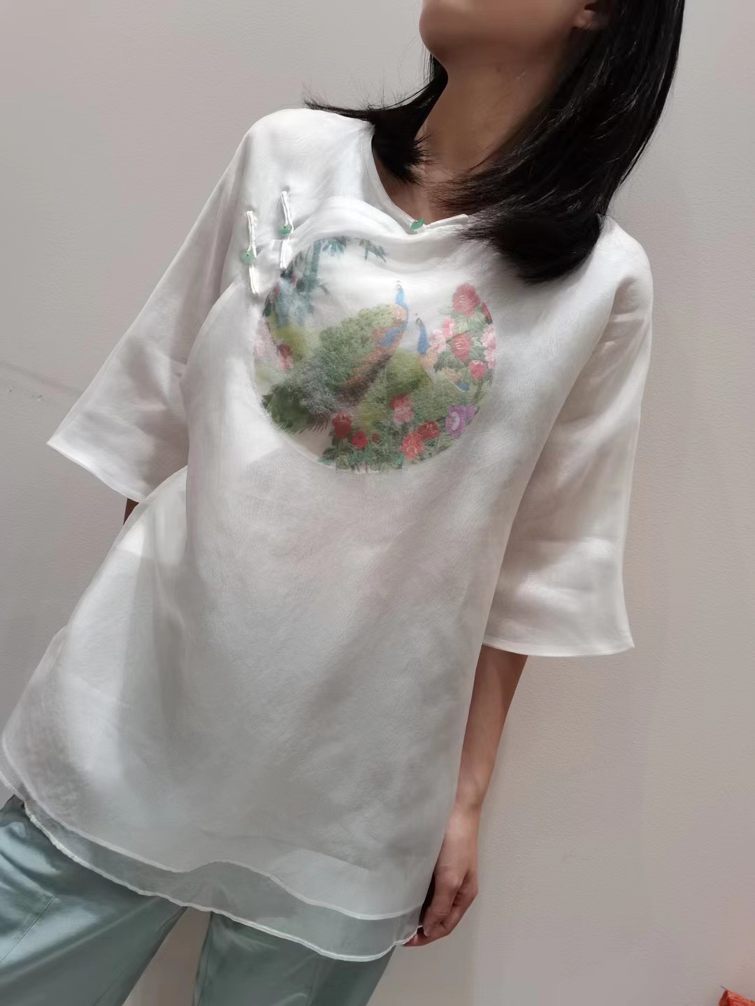 高端新中式偏襟盘扣刺绣真丝上衣女装 原创复古设计款YM24074