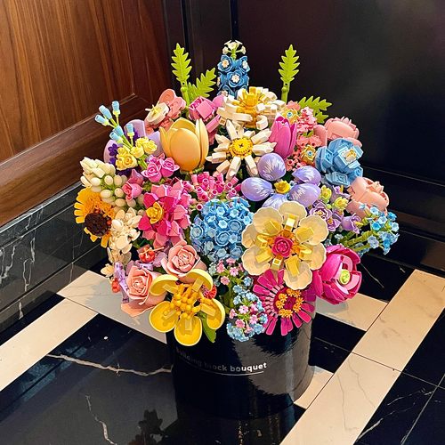 整套玫瑰拼装积木永生花束情人节送礼物生日孩以花之名女生抱抱桶