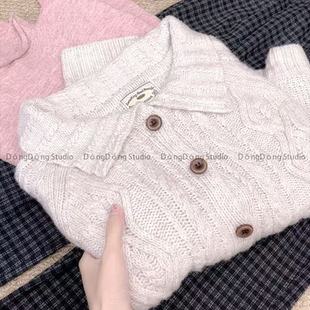 秋冬新品【北海道】翻领麻花纯色宽松长袖针织开衫毛衣外套 1009