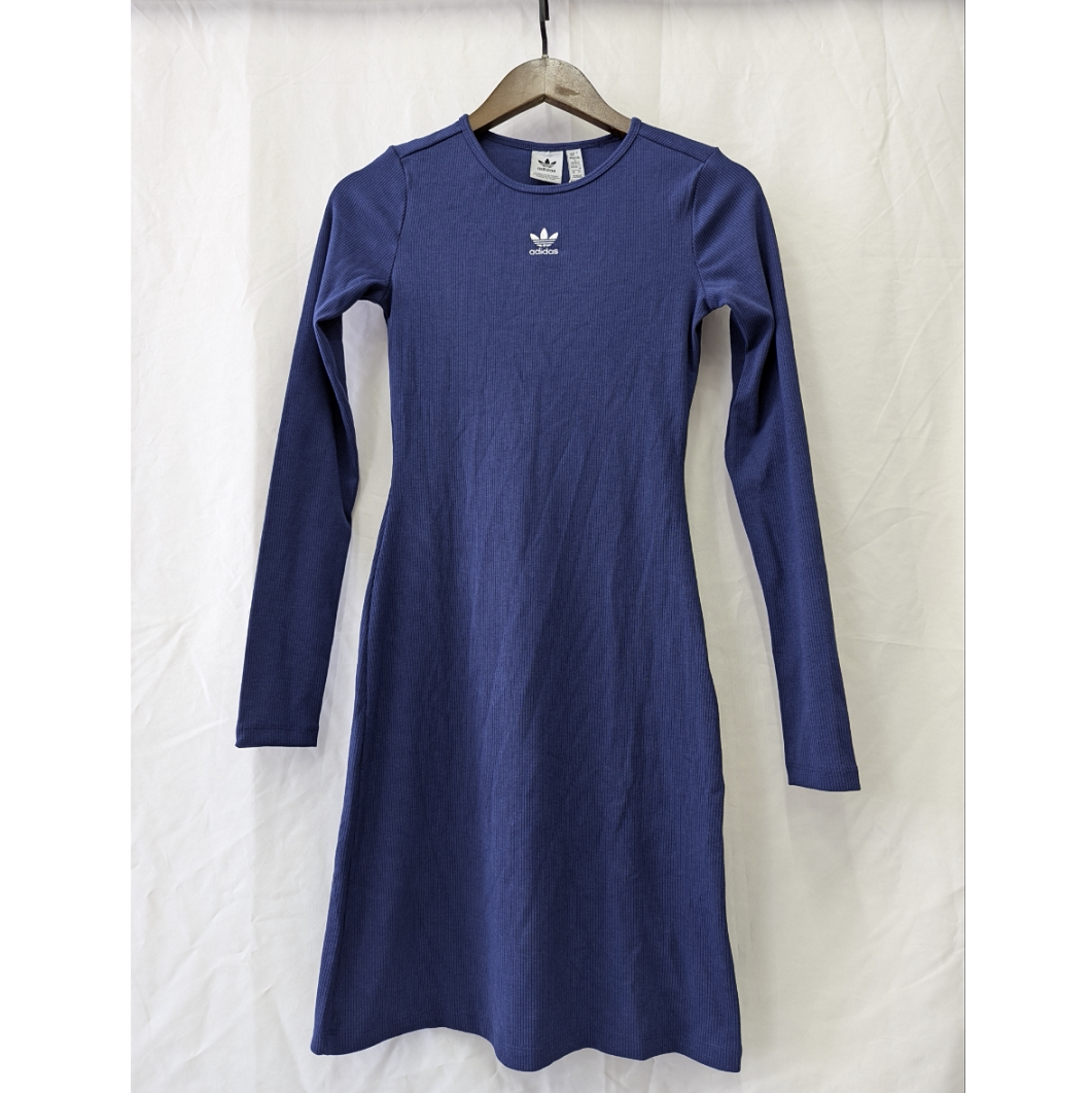 正品 三叶草 adidas Essentials Rib 女子条纹修身性感长袖连衣裙