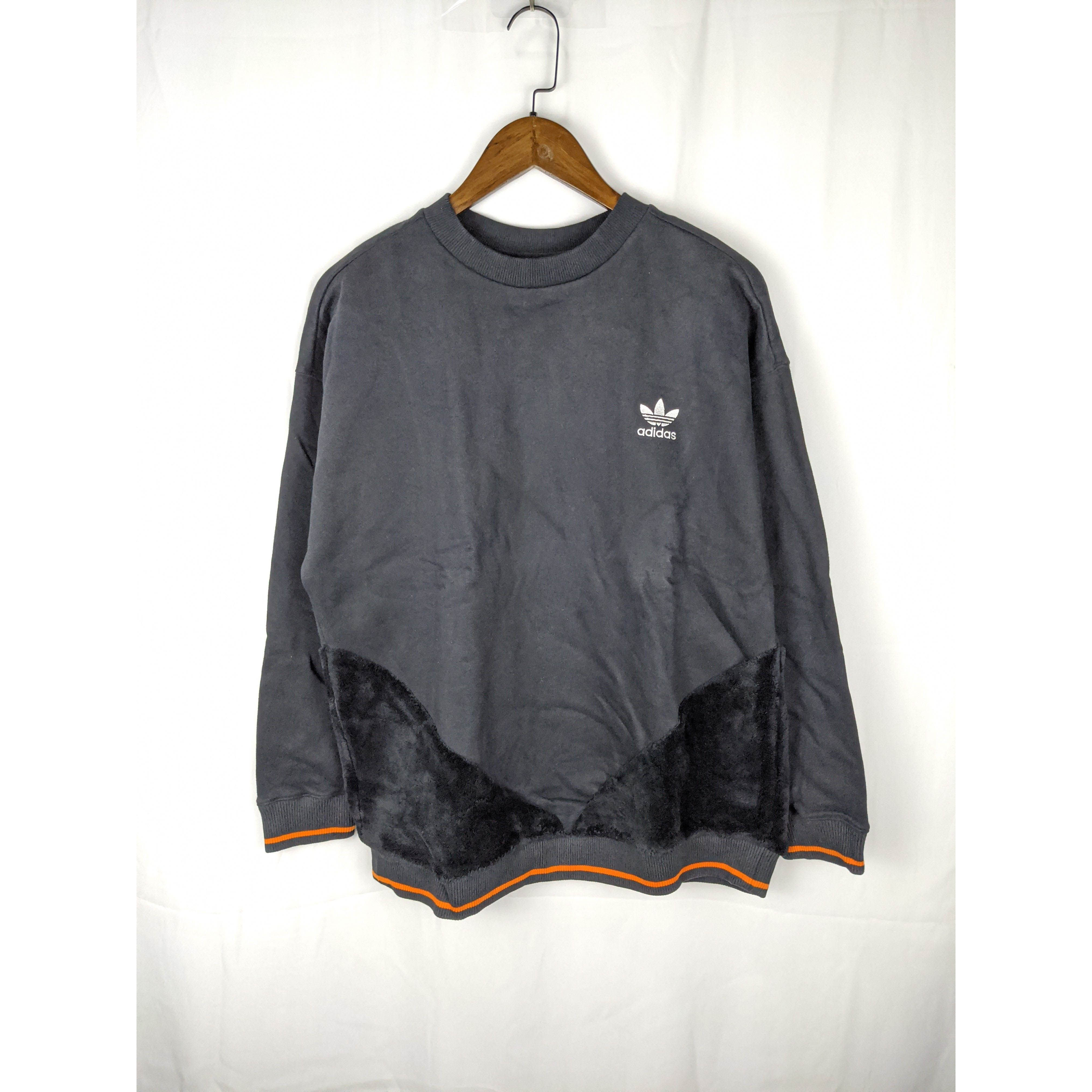 Adidas三叶草圆领运动卫衣