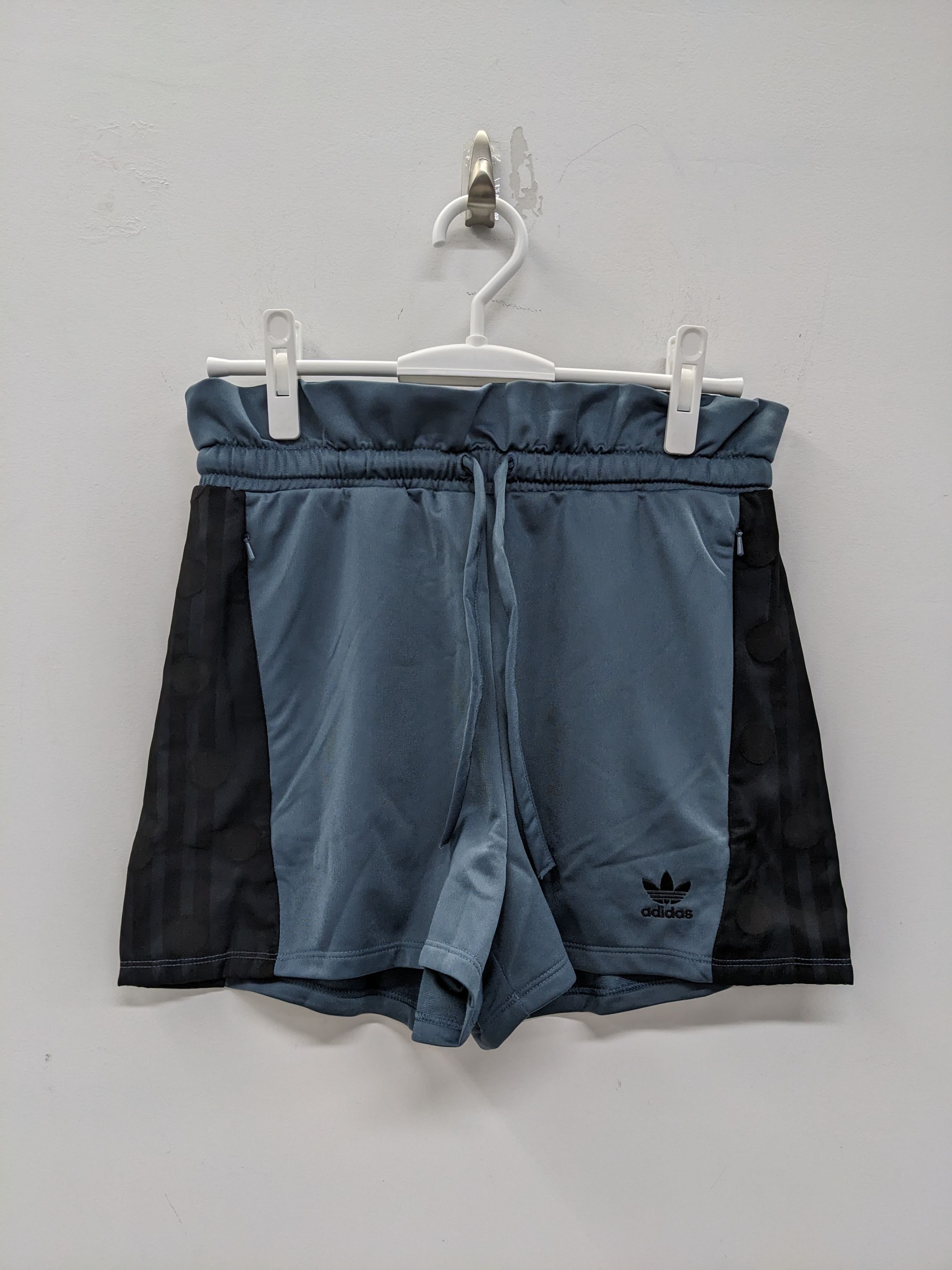 ADIDAS/三叶草 女子梭织速干透气运动短裤五分裤热裤 GJ6575 特价