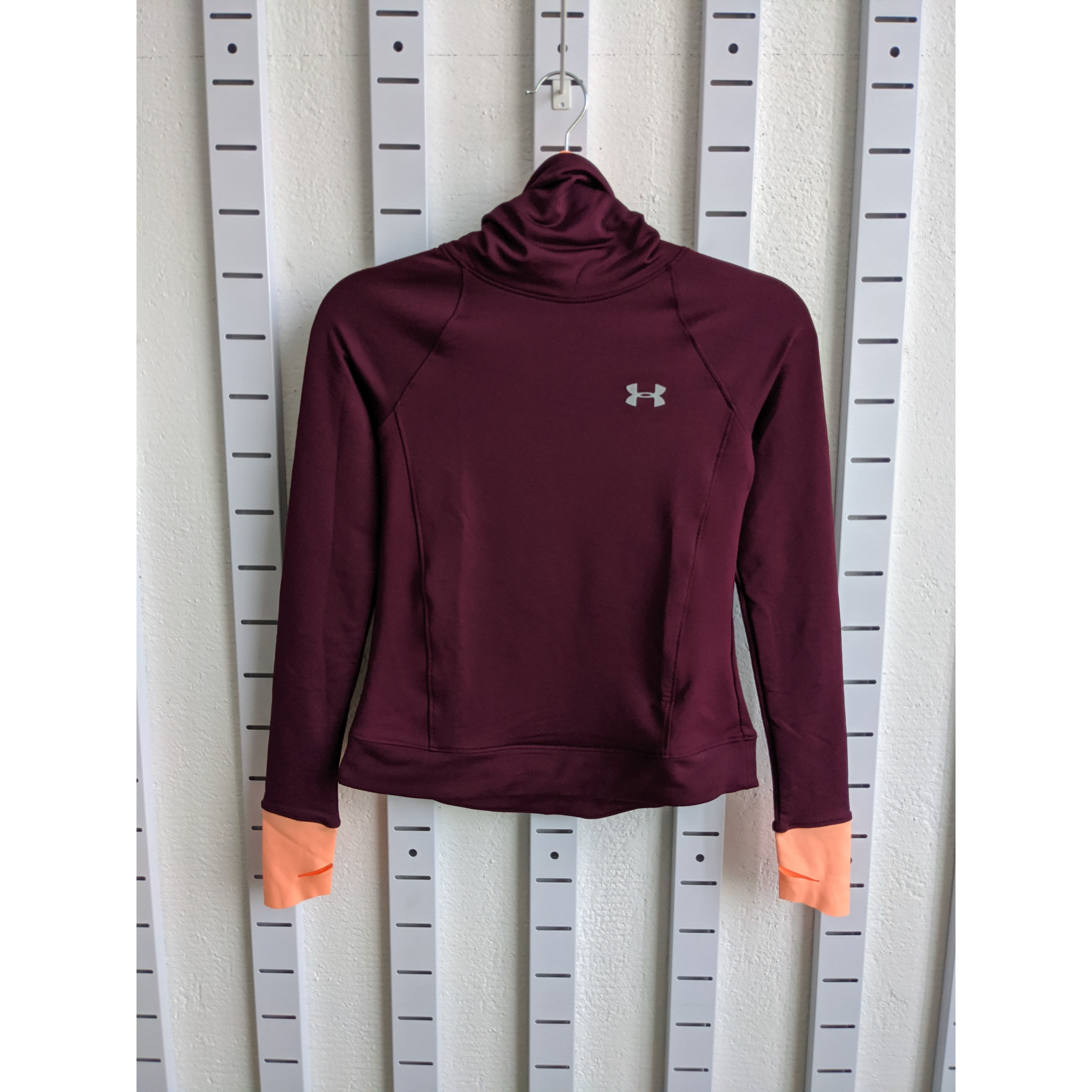Under Armour ColdGear Reactor Run 女子跑步长T恤 1317303-600