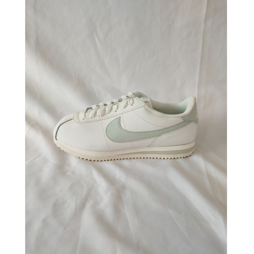 正品 耐克 Nike Cortez 小清新女 子阿甘鞋休闲复古款 DN1791-106