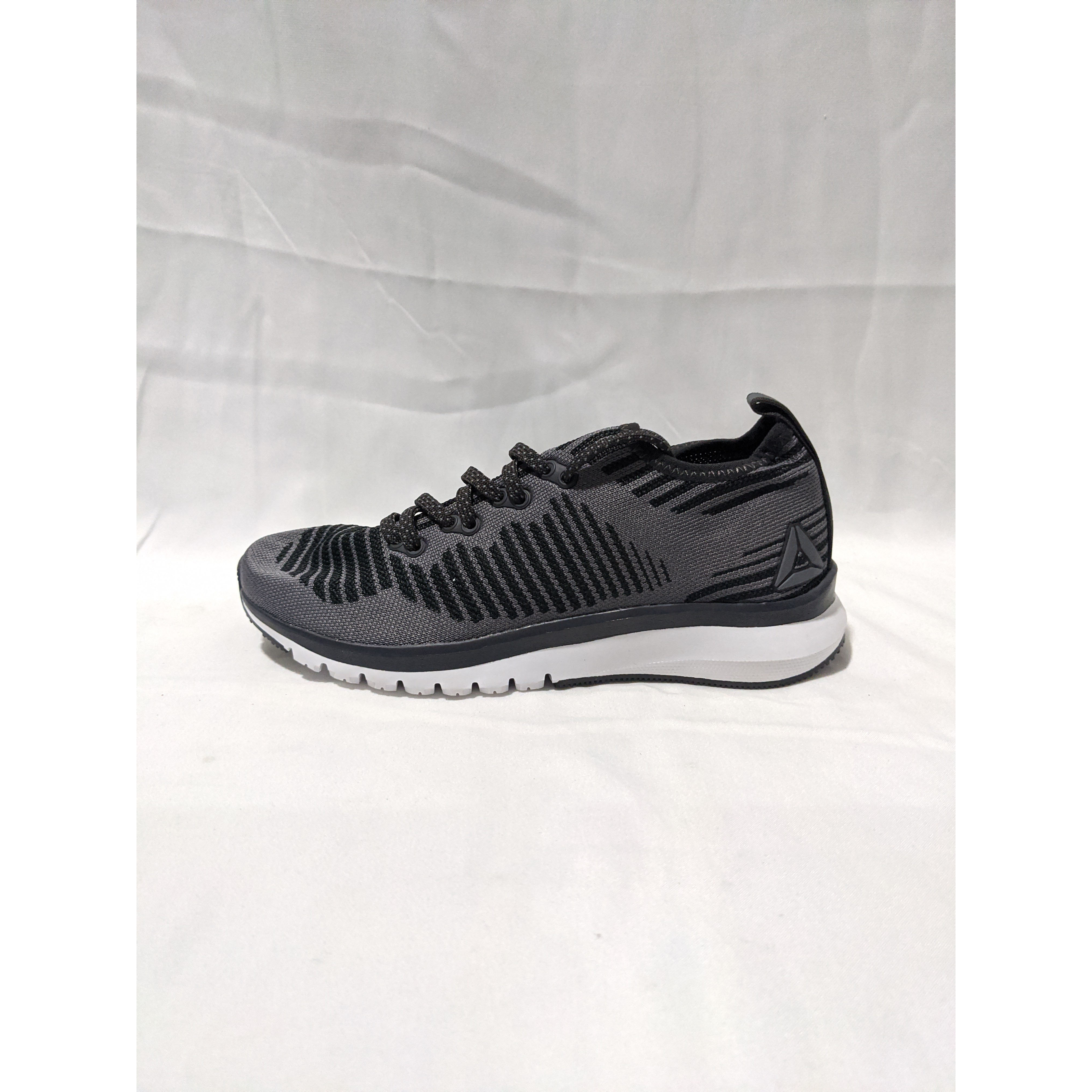 锐步 REEBOK PRINT SMOOTH 2.0 ULTK 女子跑步鞋训练鞋 CN1742