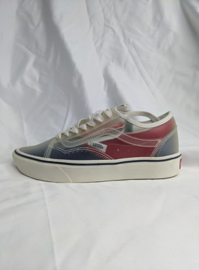 VANS Comfycush Slip Skool 女子透明双层鞋面休闲鞋 VN0A4P3EWYF