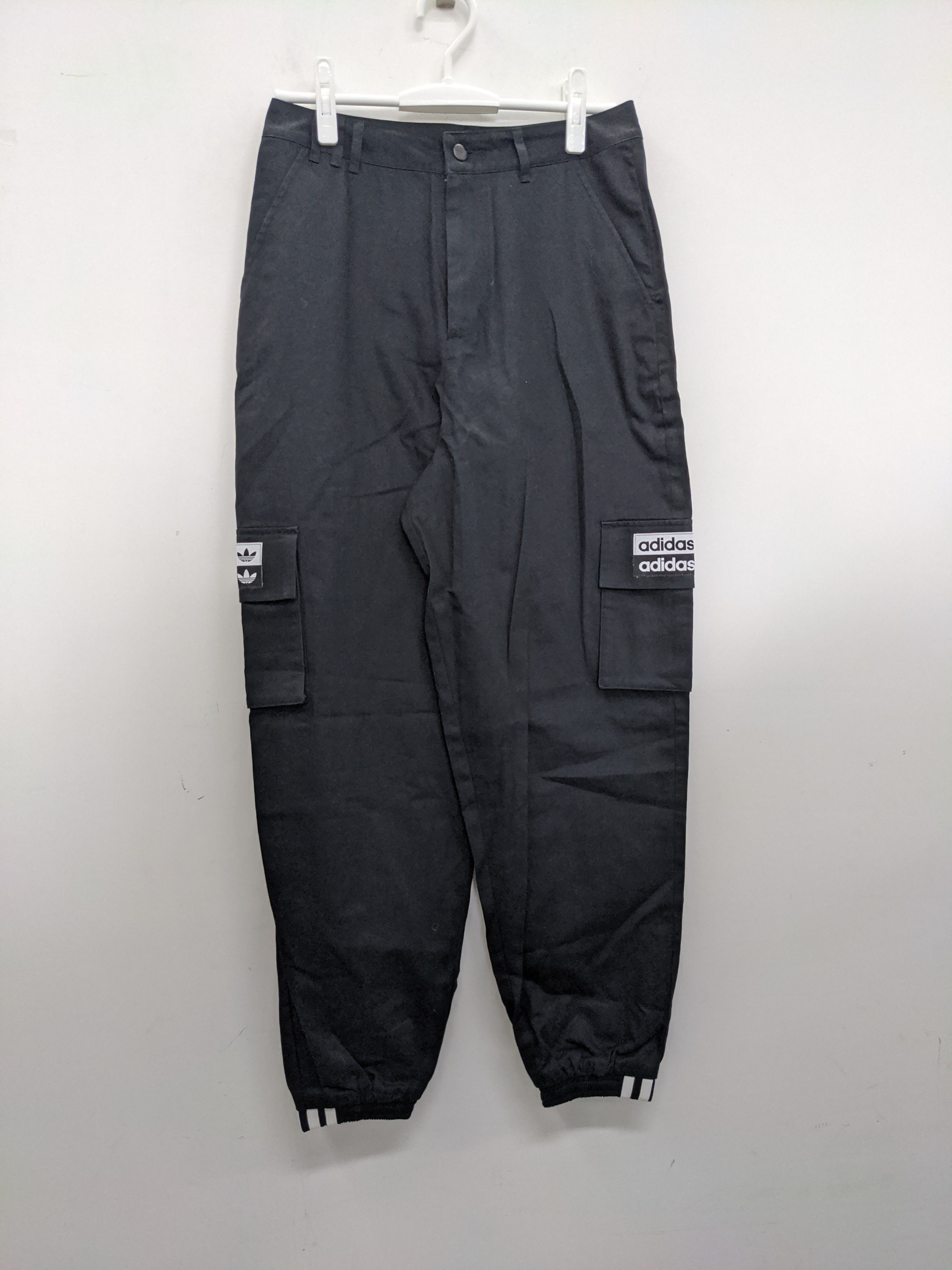 Adidas/阿迪达斯三叶草双层LOGO贴袋女休闲收口工装裤FM2455