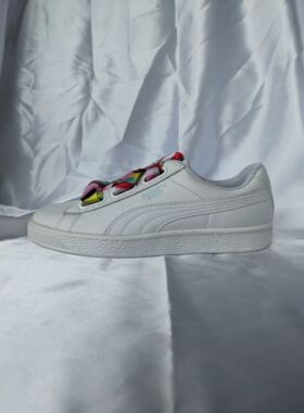 彪马 Puma BASKET HEART GEN HUSTLE 女彩带休闲小白鞋 369479-02