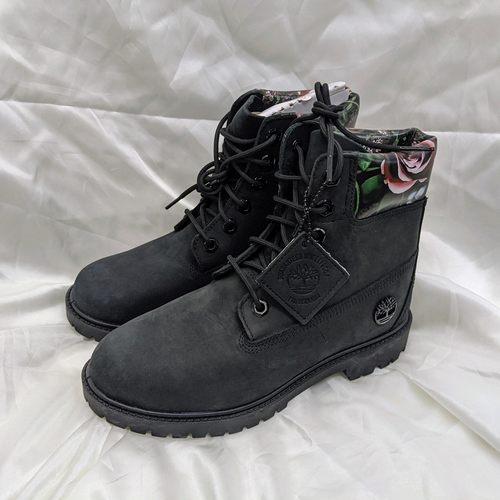 Timberland耐磨休闲板鞋女系带