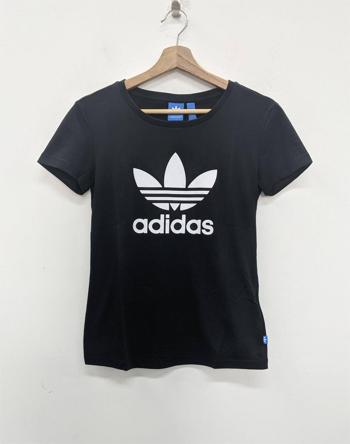 adidas Logo Trefoil Tee 女子经典款三叶草休闲短袖 AJ8084