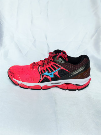MIZUNO WAVE HORIZON 慢跑支撐型輕量避震女子跑步鞋 J1GD172623