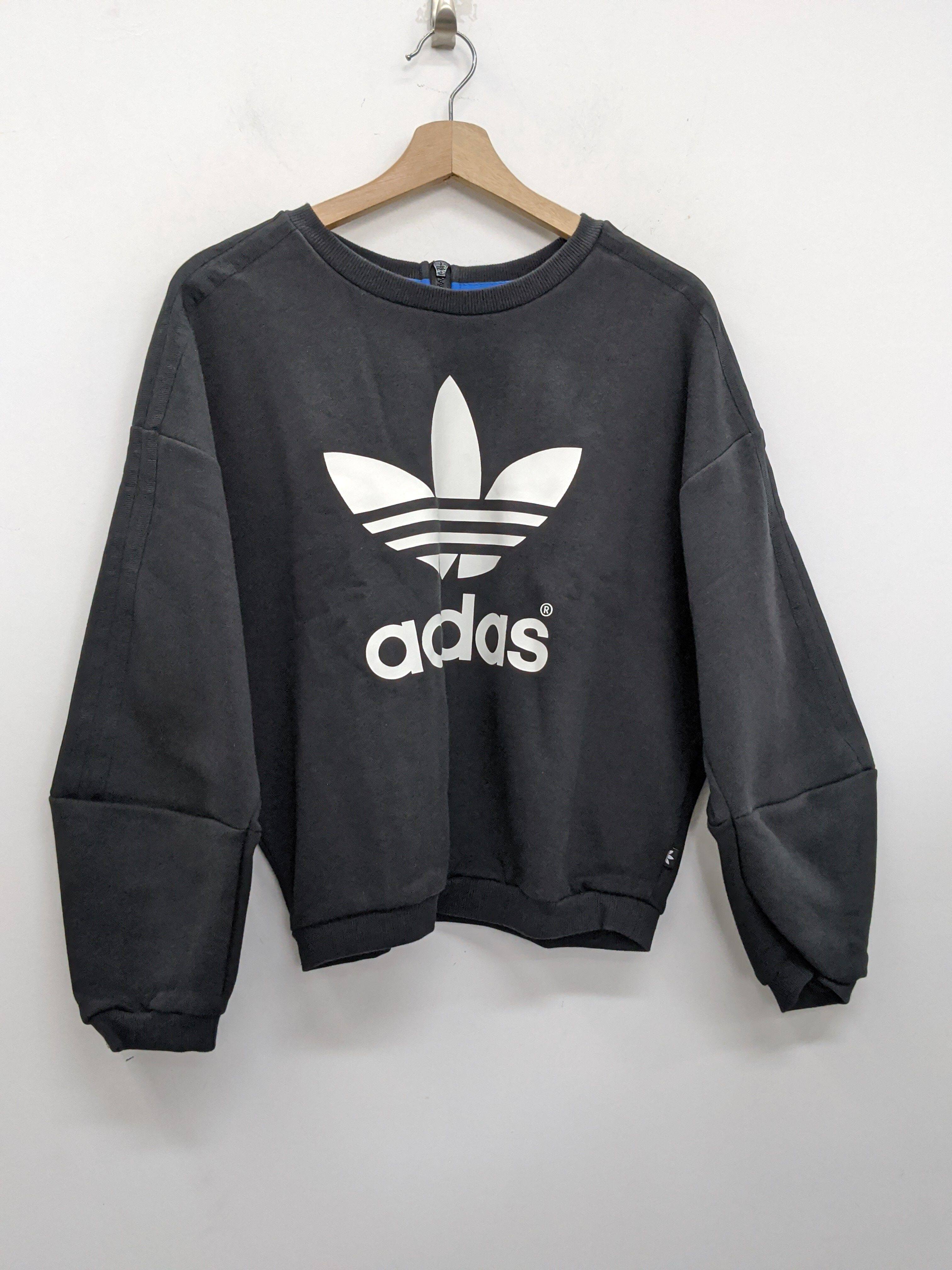 adidas Train Snap Sweatshirt 女子春秋休闲运动卫衣 AJ8904