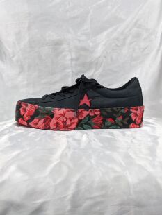 Converse/ one star Ox 低帮女款板鞋561766C