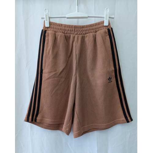 正品 三叶草 adidas Bermuda Shorts 女子华夫格 显瘦短裤 IC5451