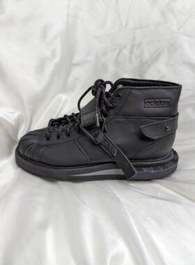 正品 ADIDAS SUPERSTAR BOOT 女子机车工装风贝壳头休闲鞋 GX1361