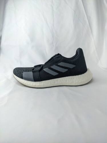 adidas Senseboost Go Core 女子男大童休闲鞋跑步鞋 EG0943 无盒