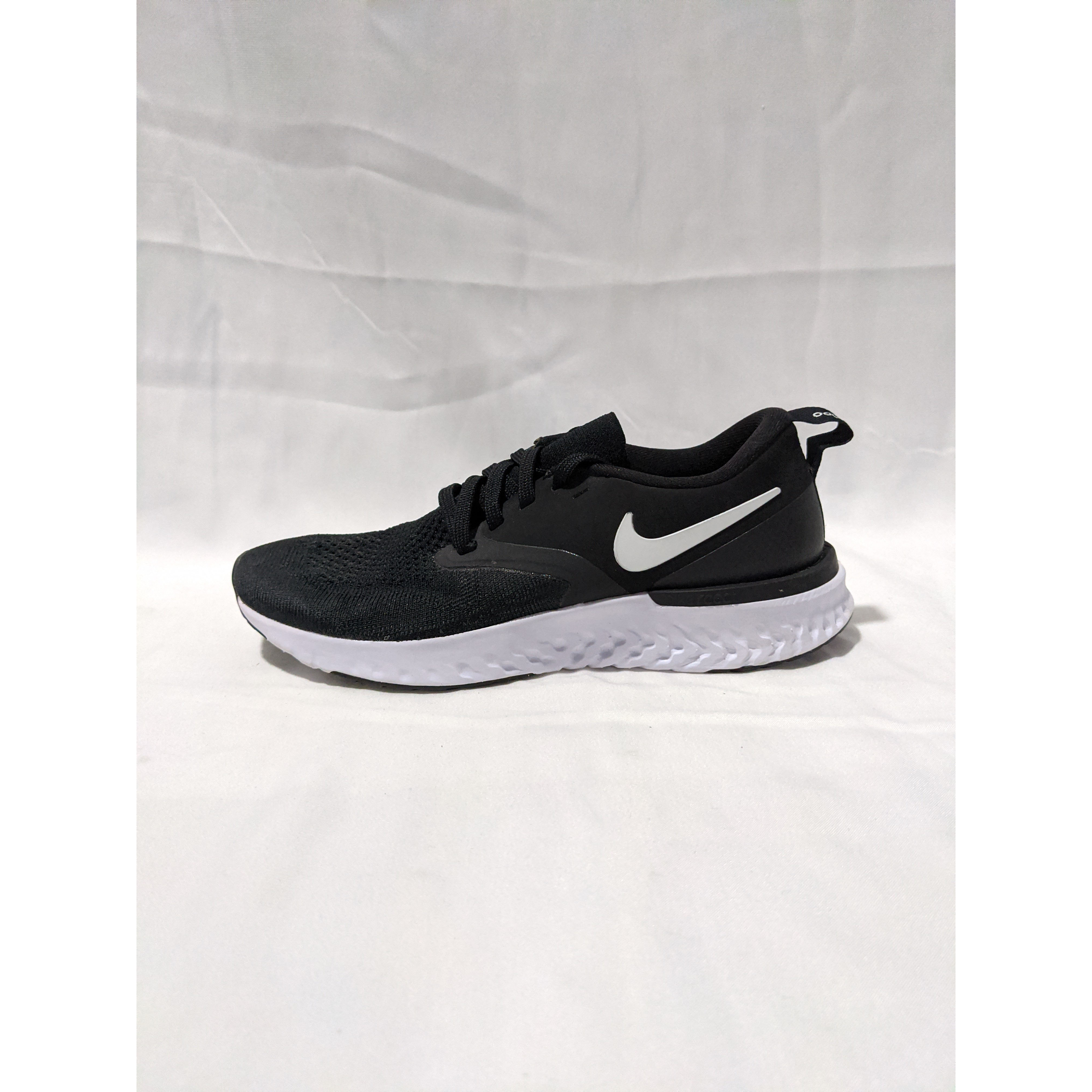 耐克 Nike Odyssey React 2 Flyknit 女子训练跑步鞋 AH1016-010
