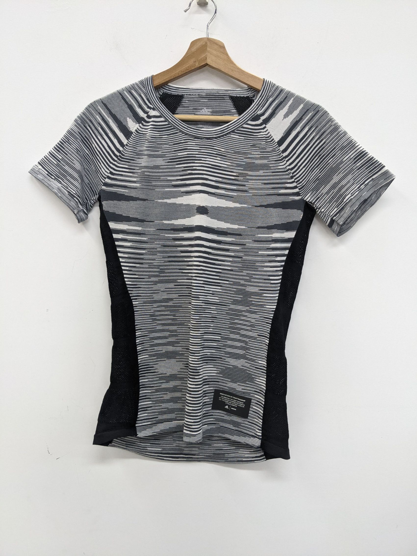 联名 adidas x Missoni City Runners Unite Tee 女子短袖 DS9322