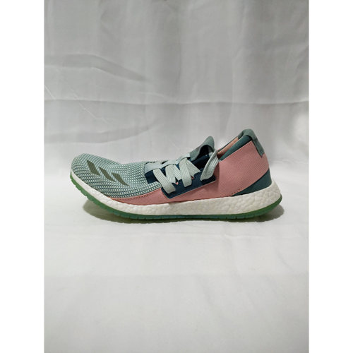 adidas Pure Boost R 女子训练跑步鞋 BB4136 只有左脚单只39！！