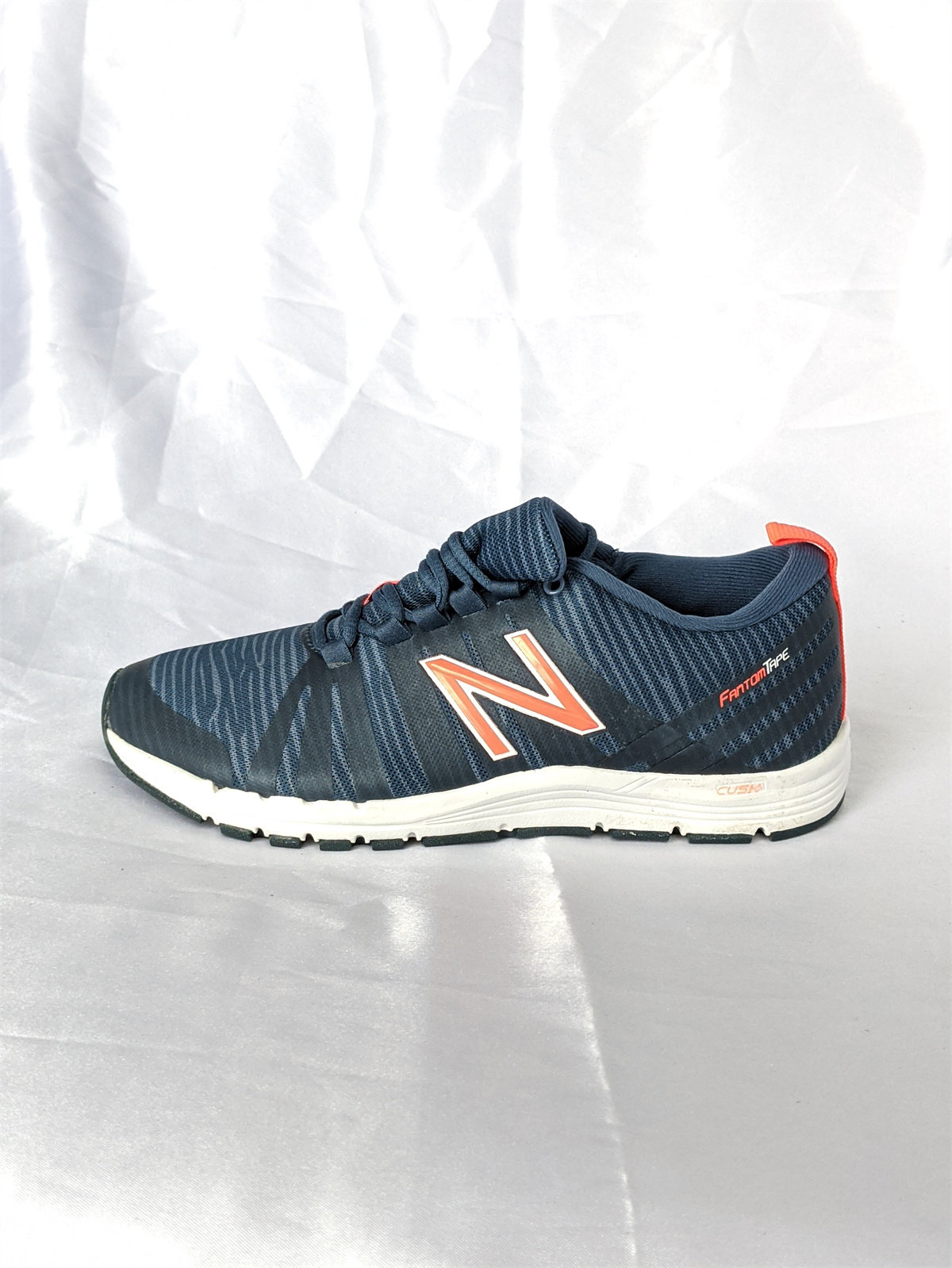 正品 New Balance/NB 811系列 女子综合训练运动跑步鞋 WX811GI
