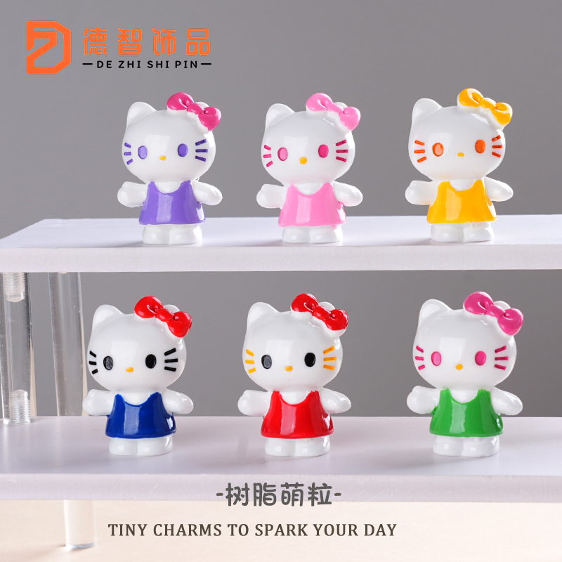 桌面摆件kt猫音对对碰盲盒盲袋车载萌粒公仔2025新款diy配件