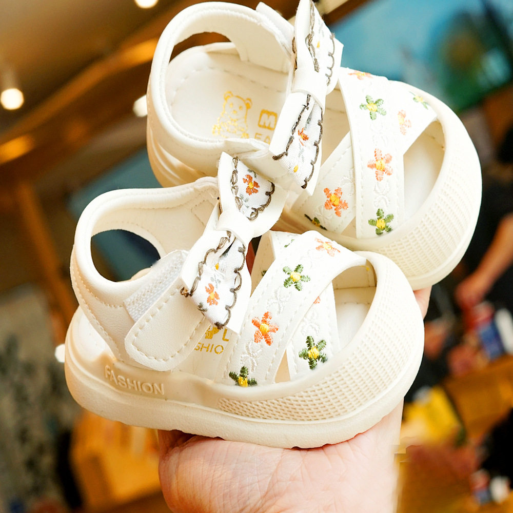 学步鞋夏季新款凉鞋初学者女宝宝鞋子1-2岁婴儿鞋子软底防滑公主,童鞋/婴儿鞋/亲子鞋,婴儿步前鞋/袜鞋,淘宝优惠券,粉丝福利购,淘宝优惠卷