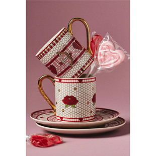 现纽约下城公园进口红粉心心与玫瑰细密画陶瓷Espresso咖啡杯带碟