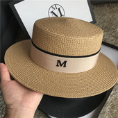 2025春夏新款 M标白色平顶草帽子蓝色丝带遮阳帽街头潮搭小礼帽女