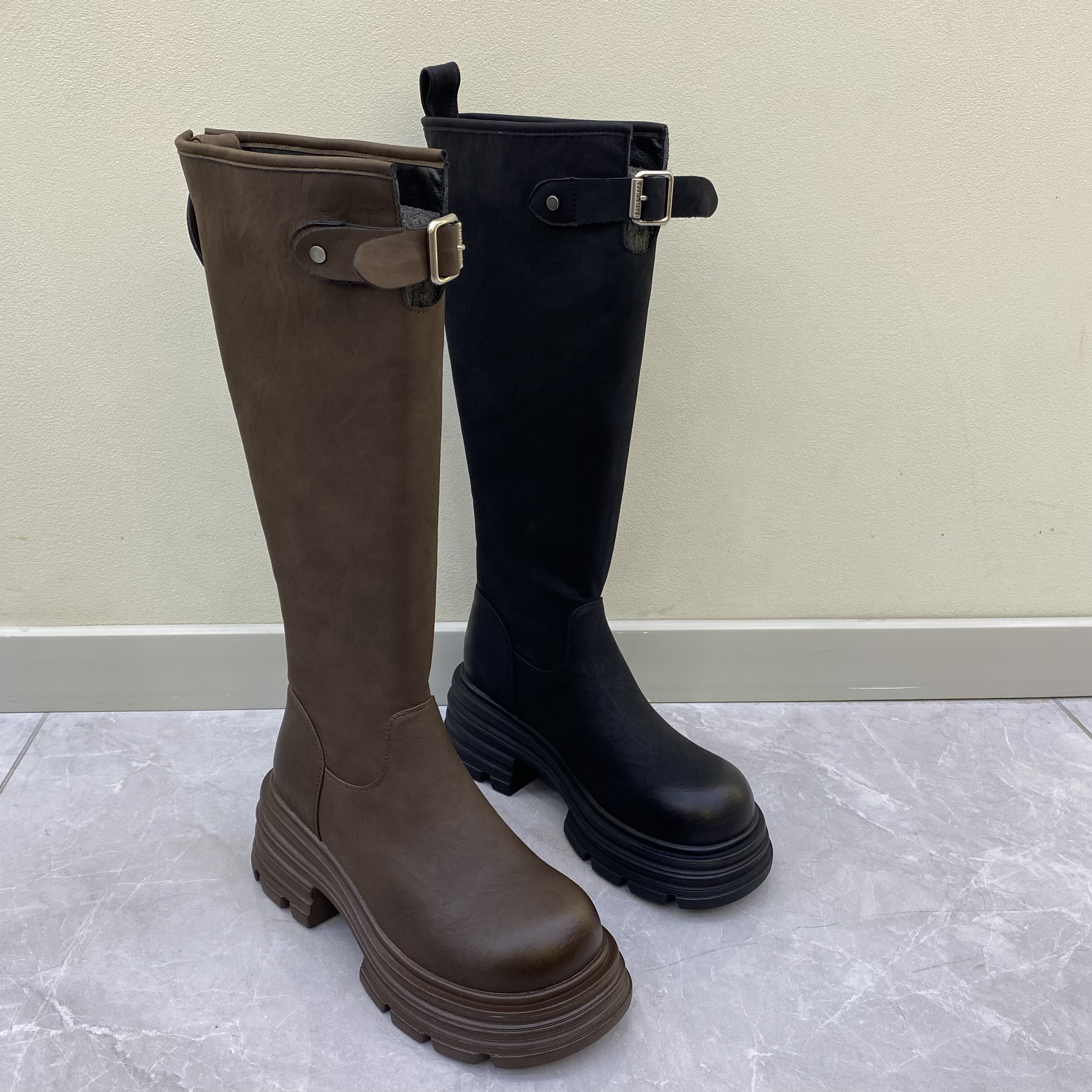 2025秋冬季女靴超轻松糕厚底加棉膝盖下长靴后拉链棉骑士靴棉靴