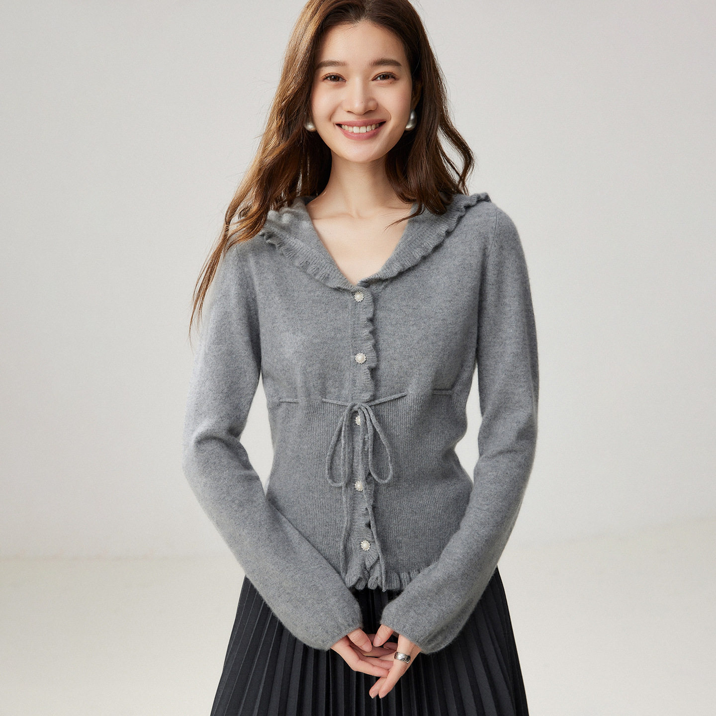 秋冬季甜美大翻领抽绳收腰山羊绒开衫女士毛衣外套荷叶边针织上衣