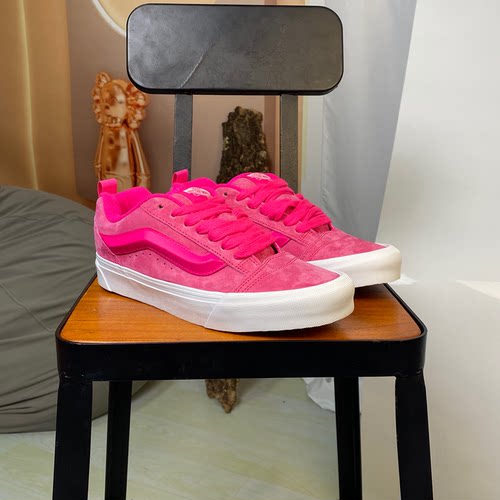 VANS范斯knuskool低帮面包板鞋