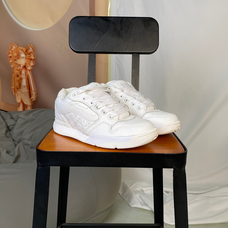 VANS范斯ROWLEY XLT低帮白色牛皮男女款休闲板鞋VN000CTMC13