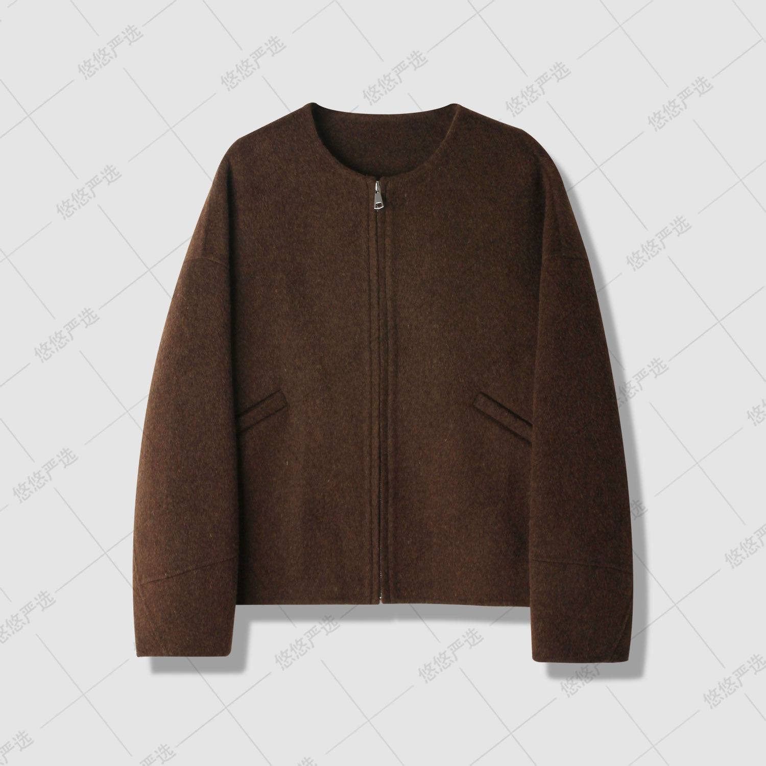 【高端线】7.9%山羊绒+7.3%莱塞尔+67.6%绵羊毛 立裁茧型工艺