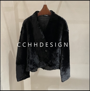 洋气拼接翻领设计感气质短款 欧洲站女装 时尚 新款 百搭外套 2025冬季