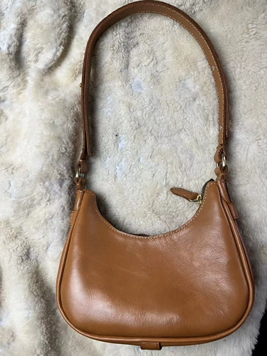 Кожаная кожа племя.