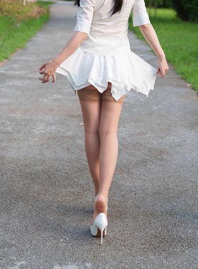 新品西班牙CdR Samara 10 bas超薄哑光隐形丝滑硅胶防滑长筒丝袜