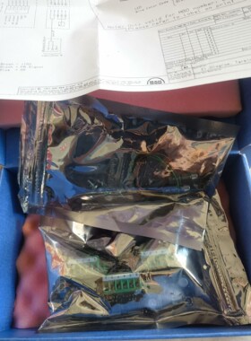 Alpha注油器反馈盒内PCB板及指示灯1142823-0 1142090-6全新拍前